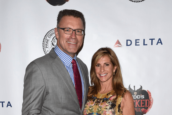 Former Footballer & Sports Analyst Howie Long with wife Diane Addonizio