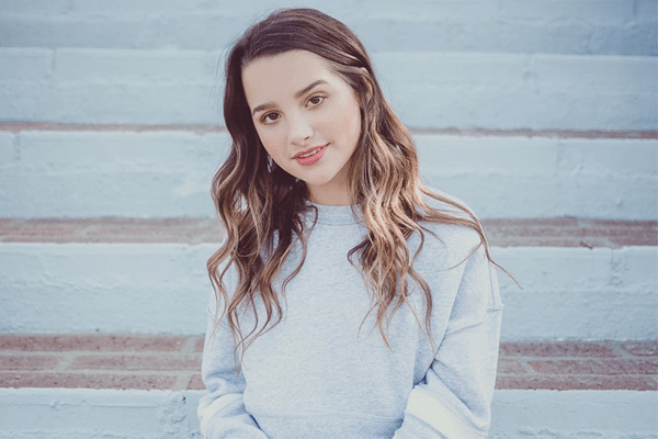 Annie Leblanc – YouTuber and Musical.ly Star