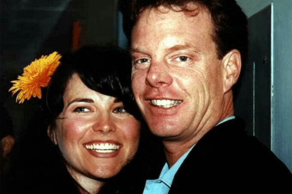 Millionaire couple Robert Tapert and Lucy Lawless