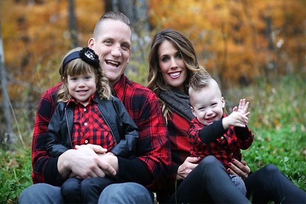 Laura Quinn with Her Husband A. J. hawk and two Kids.