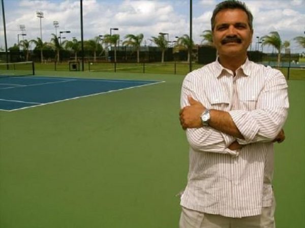 Burzis Kanga Tennis coach
