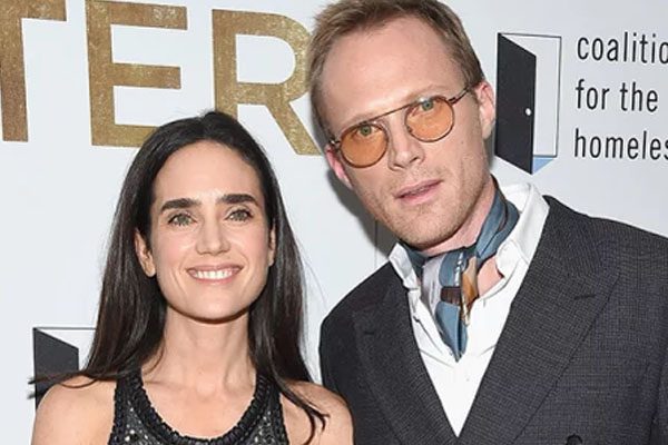 Jennifer Connelly and Paul Bettany together