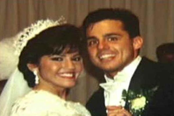 Wedding Picture of Robin Meade and Tim