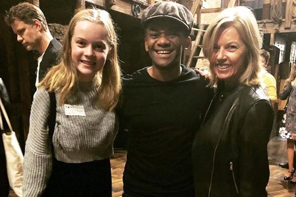 Mary Nightingale clicked photo with her daughter Molly and a fan.