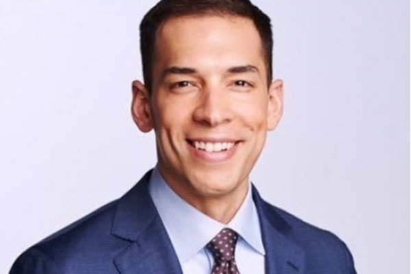 Stefan Holt is a co anchor on NBC