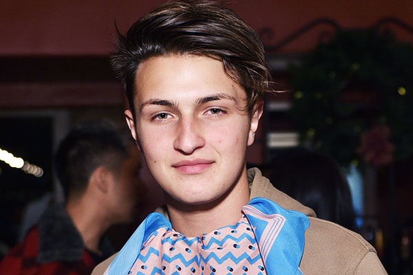 Anwar Hadid Net Worth – Earnings from Modelling Career and Endorsements