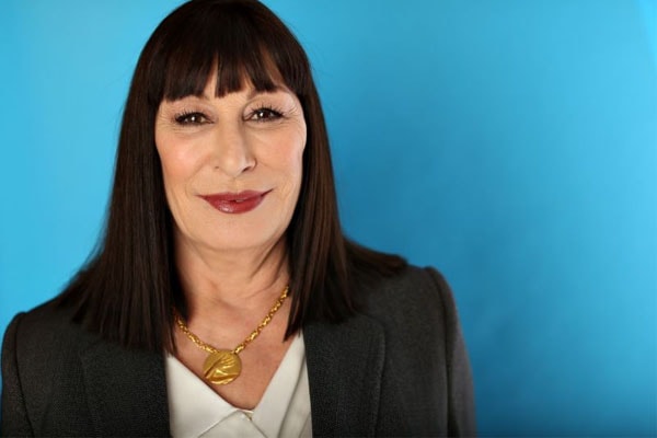 Anjelica Huston’s Net Worth – Income and Earnings as a Director and An Actress