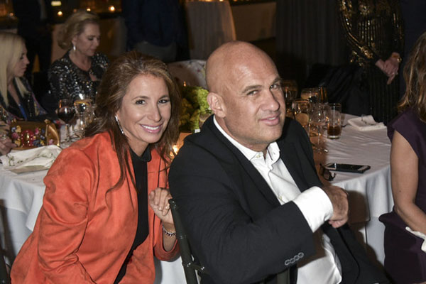 Real Housewife Jill Zarin Officially Dating Boyfriend Gary Brody. Still Pays Tribute to First Husband