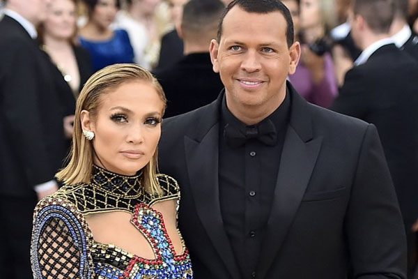 The famous couple of Jennifer Lopez and Alex Rodriguez are engaged