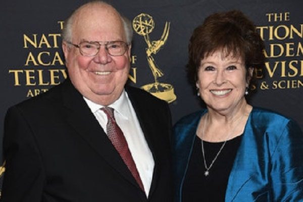 Verne Lundquist and his wife