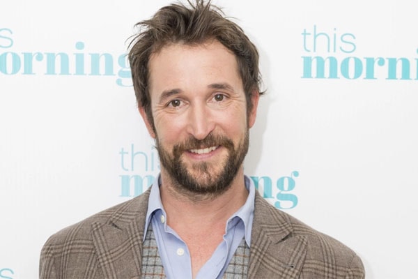 Noah Wyle Net Worth – Income and Earning From His Acting Career