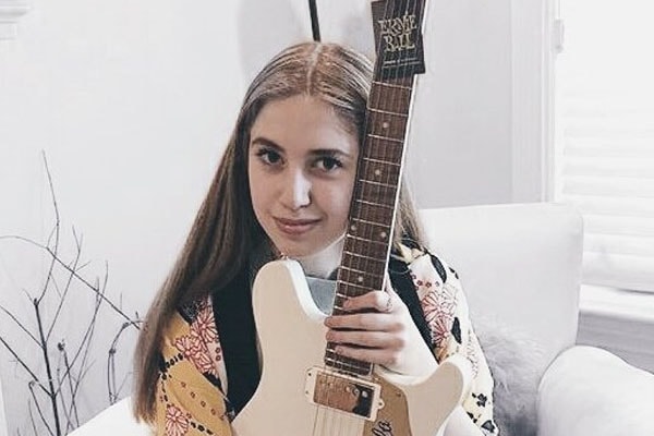 Ayla Tesler-Mabe – Calpurnia Guitarist
