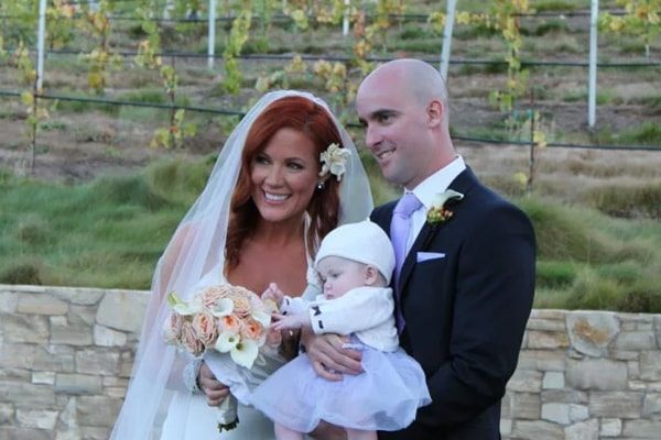 Elisa Donovan and Charlie Bigelow are Happily Married