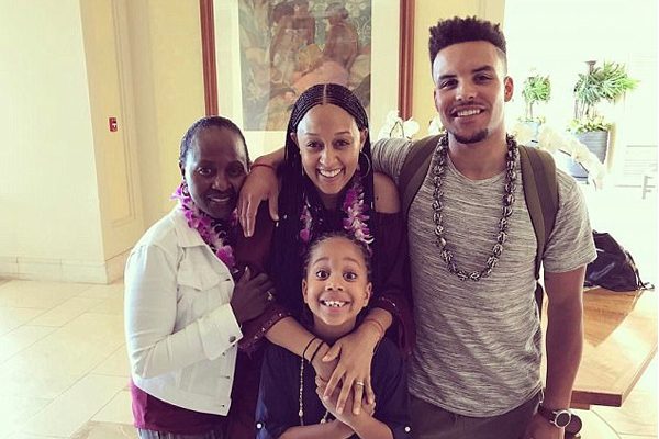 Darlene Mowry with her family