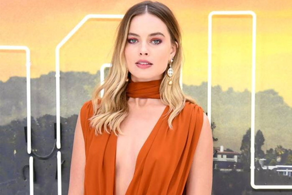 Margot Robbie Net Worth – How Much Did She Charge For Birds Of Prey?