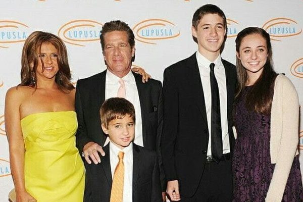 Glenn Frey and Cindy Millican with the family