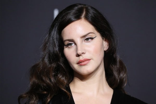 Lana Del Rey Net Worth – Earnings From Her Music, Tours, And Concerts