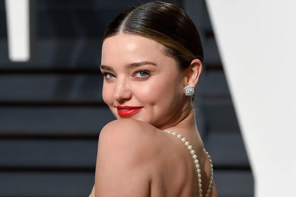 Miranda Kerr Net Worth – Earning As A Victoria’s Secret Angels And From Books